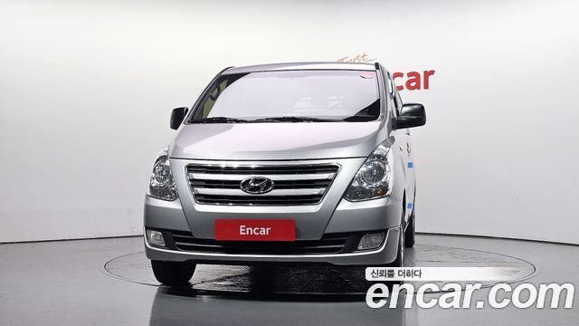 Hyundai Starex 2017 — photo 3