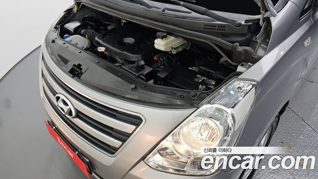 Hyundai Starex 2017 — photo 6