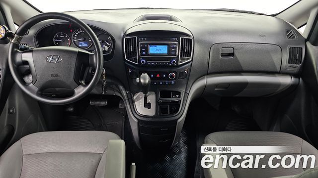 Hyundai Starex 2017 — photo 7