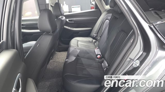 Hyundai Sonata 2022 — photo 12