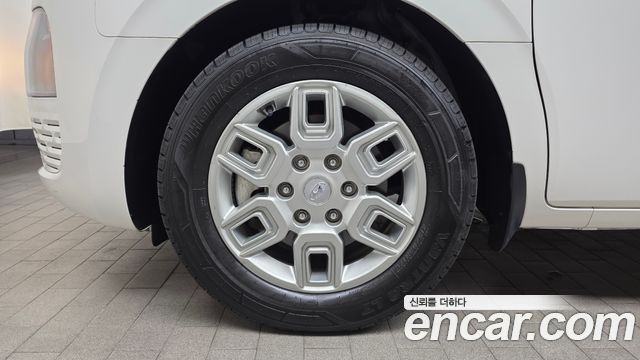 Hyundai Staria 2023 — photo 5