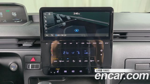 Hyundai Staria 2023 — photo 19