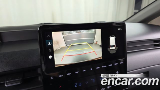 Hyundai Staria 2023 — photo 21