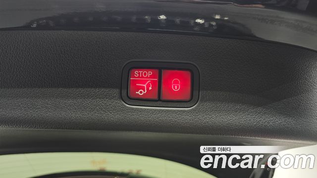 Mercedes-Benz GLC-Class 2024 — photo 33