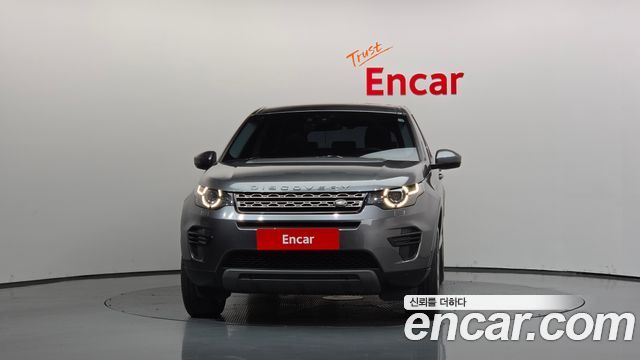 Land Rover Discovery Sport 2017 — photo 3