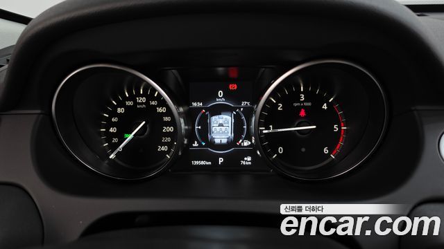 Land Rover Discovery Sport 2017 — photo 8