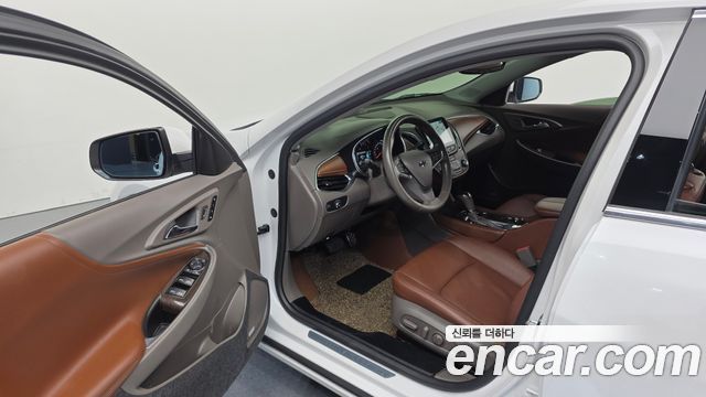 Chevrolet Korea Malibu 2017 — photo 10