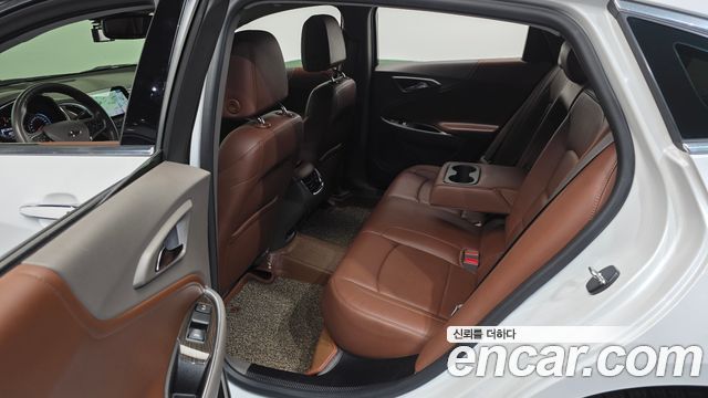 Chevrolet Korea Malibu 2017 — photo 12