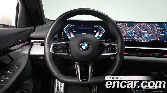 BMW 5-Series 2024 — photo 19