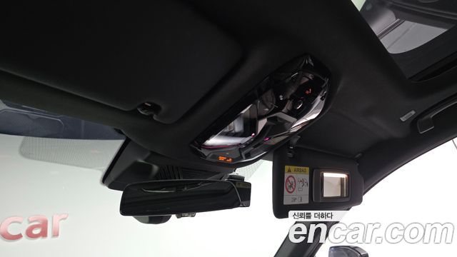 BMW 5-Series 2024 — photo 27