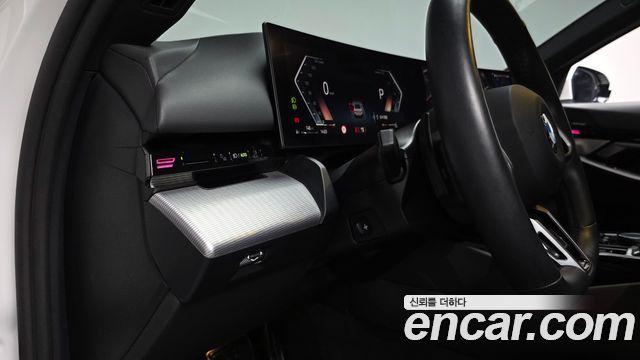 BMW 5-Series 2024 — photo 29