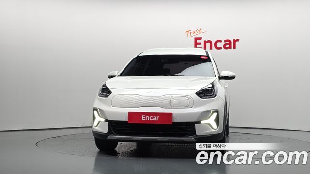Kia Niro 2023 — photo 3
