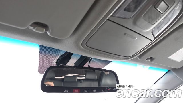 Kia Niro 2023 — photo 23