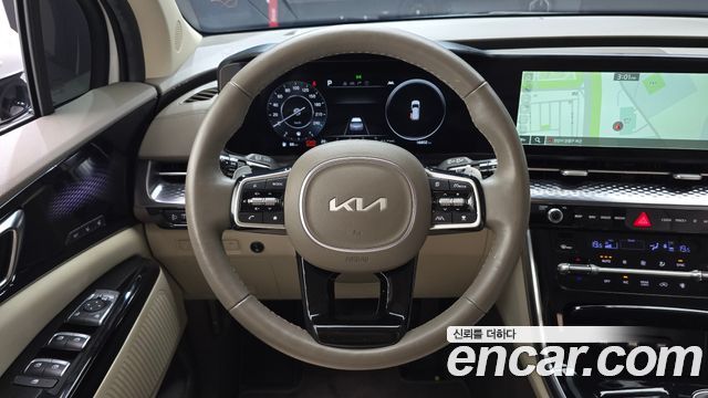 Kia Canival 2023 — photo 13