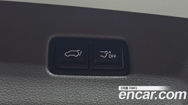 Kia Canival 2023 — photo 19