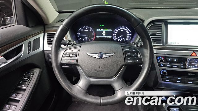 Genesis G80 2019 — photo 14