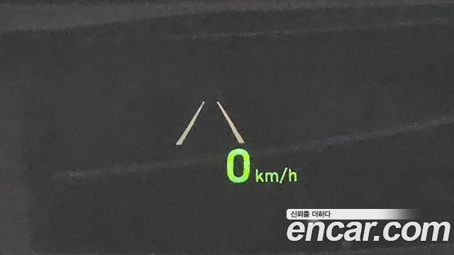 Genesis G80 2019 — photo 18