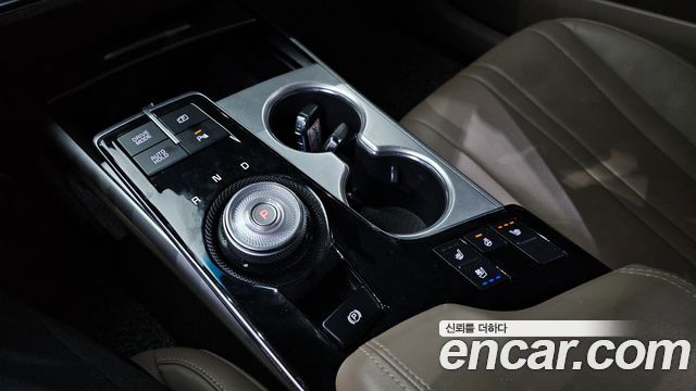 Kia K8 2023 — photo 12