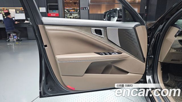 Kia K8 2023 — photo 14