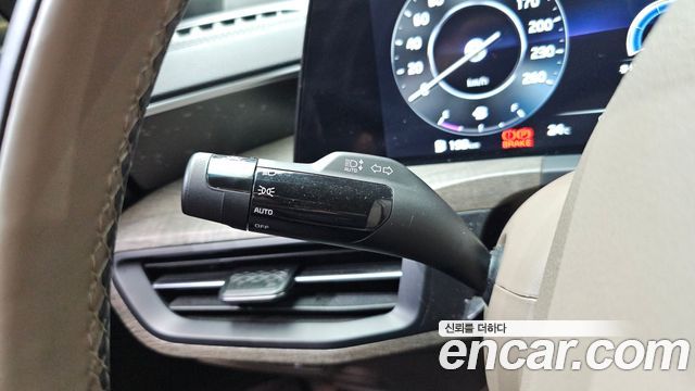 Kia K8 2023 — photo 29