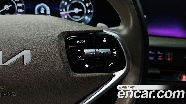 Kia K8 2023 — photo 32
