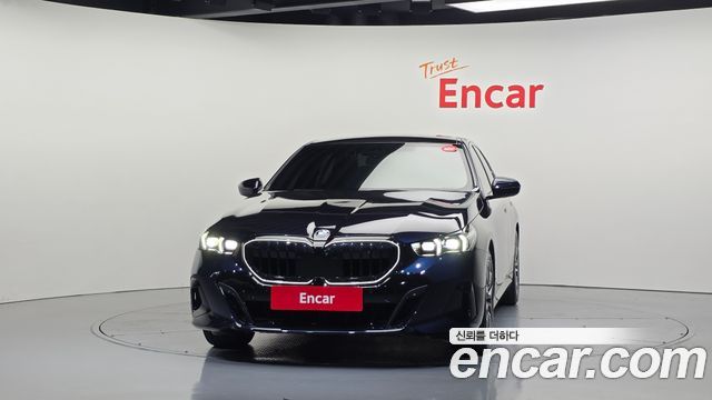 BMW 5-Series 2026 — photo 3