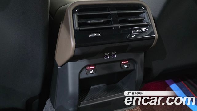 BMW 5-Series 2026 — photo 20