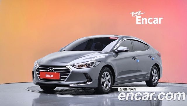 Hyundai AVANTE 2017 — photo 1