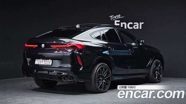 BMW X6M 2023 — photo 2