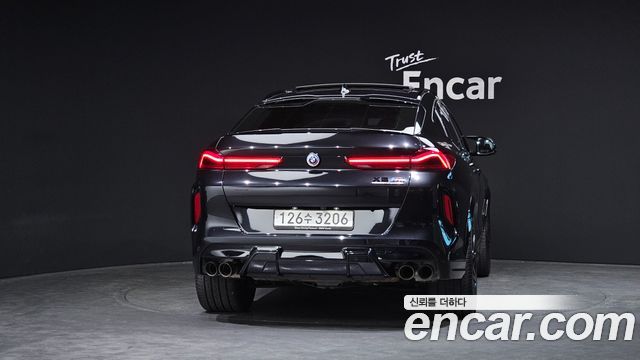 BMW X6M 2023 — photo 4
