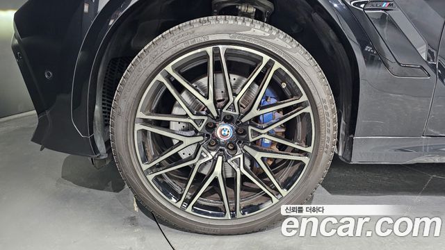 BMW X6M 2023 — photo 5