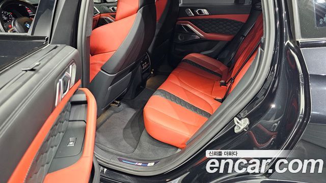 BMW X6M 2023 — photo 12