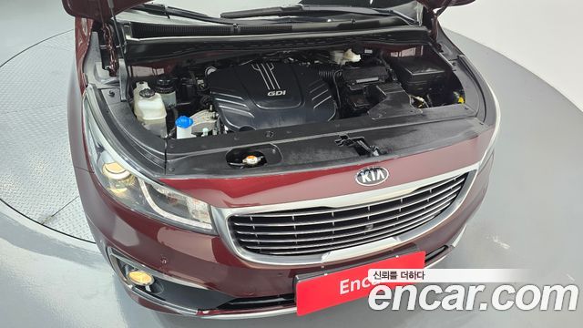 Kia Canival 2016 — photo 6