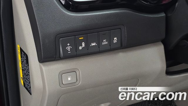 Kia Canival 2016 — photo 14