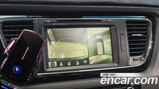 Kia Canival 2016 — photo 15