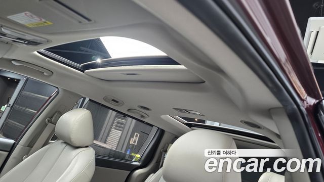 Kia Canival 2016 — photo 18