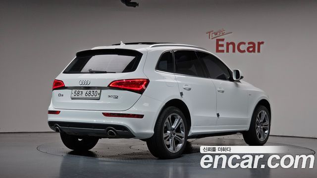Audi Q5 2013 — photo 2