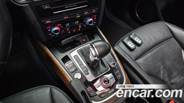 Audi Q5 2013 — photo 12