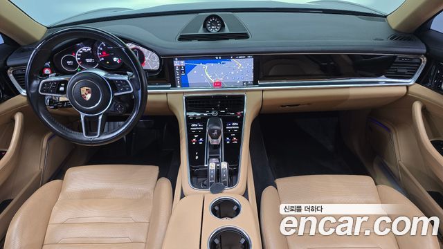 Porsche Panamera 2018 — photo 7