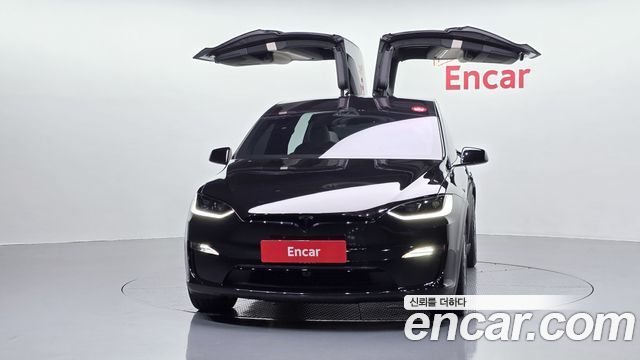 Tesla Model X 2026 — photo 3