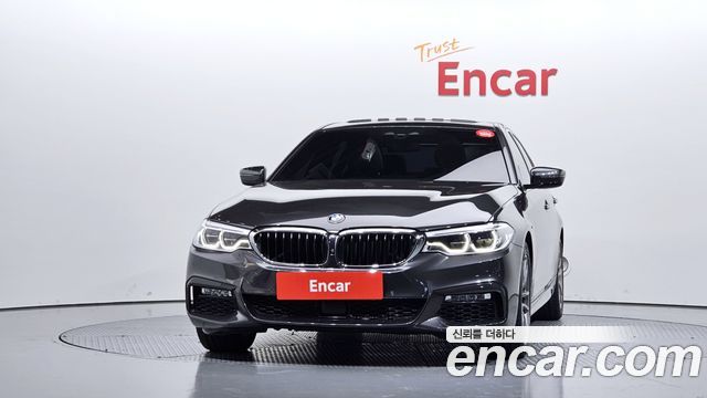 BMW 5-Series 2018 — photo 3