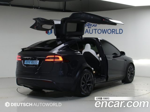 Tesla Model X 2025 — photo 2