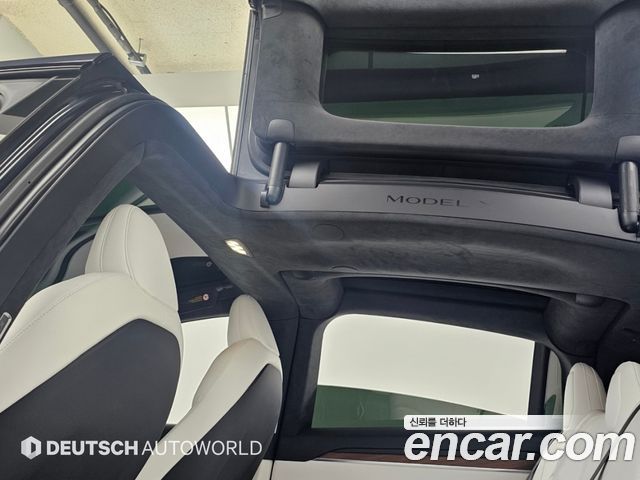 Tesla Model X 2025 — photo 6