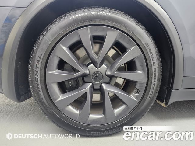Tesla Model X 2025 — photo 13