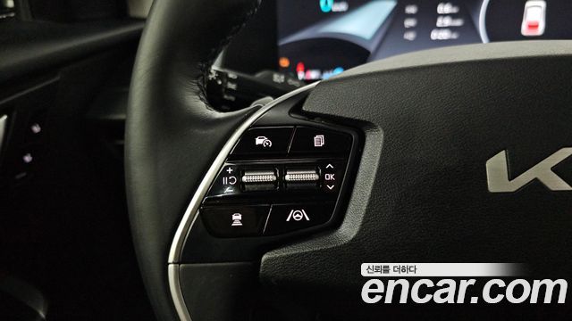 Kia EV6 2022 — photo 31