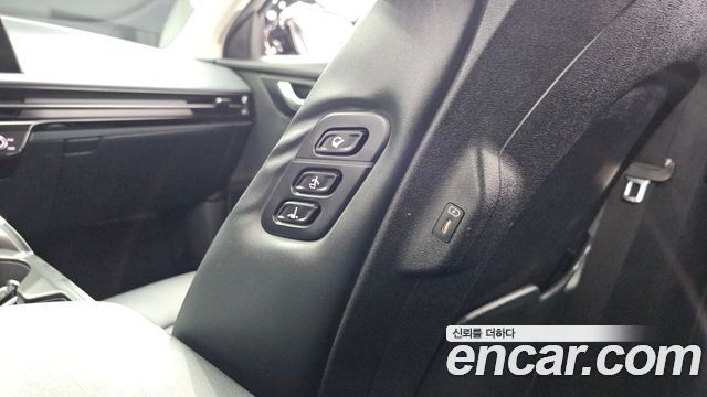 Kia EV6 2022 — photo 33