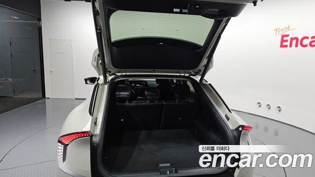 Kia EV6 2022 — photo 35