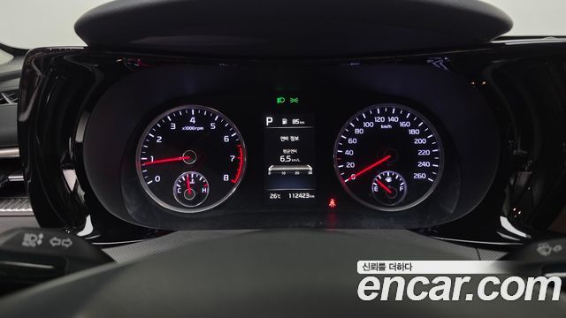 Kia K5 2022 — photo 8