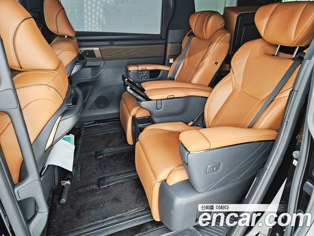 Toyota Alphard 2026 — photo 16