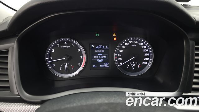 Hyundai Sonata 2019 — photo 11